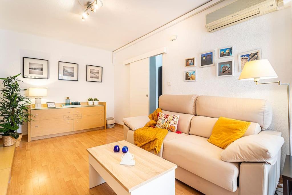 Precioso Piso Moderno: Terraza, A/C, Netflix, Wifi Leilighet Valencia Eksteriør bilde
